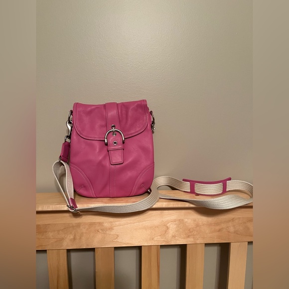Rose Petal Pink Coach Satchel - Picture 1 of 7